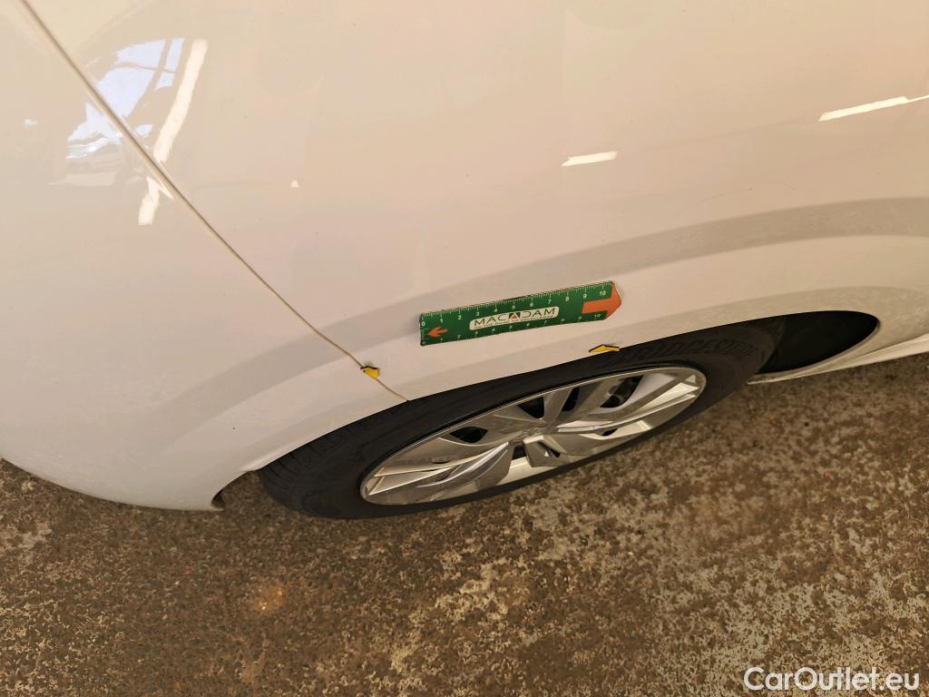  Peugeot  208  Premium 1.5 HDi 100CV BVM6 E6d #1