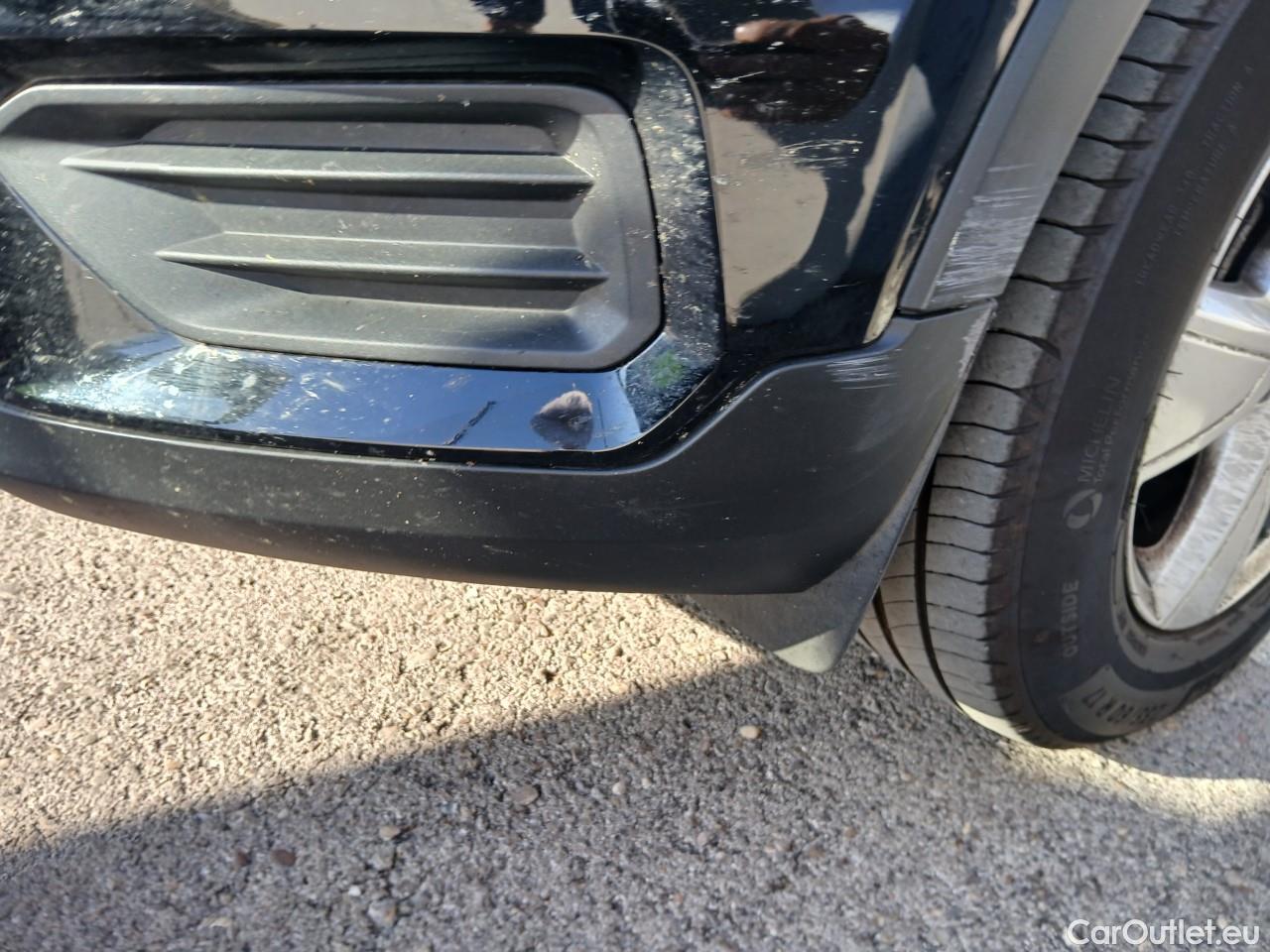 Volvo  XC 40 VOLVO XC40 / 2017 / 5P / todoterreno 1.5 T2 Momentum Core #8