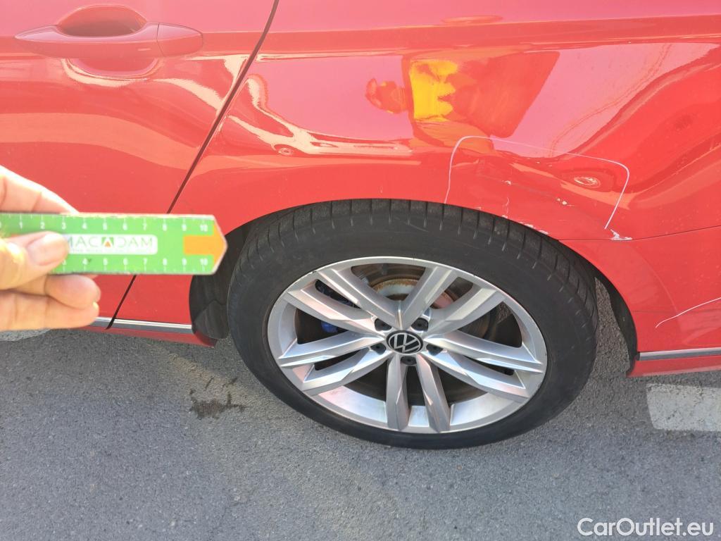  Volkswagen  Passat  Variant GTE 1.4 TSI 220CV AT6 E6d #9