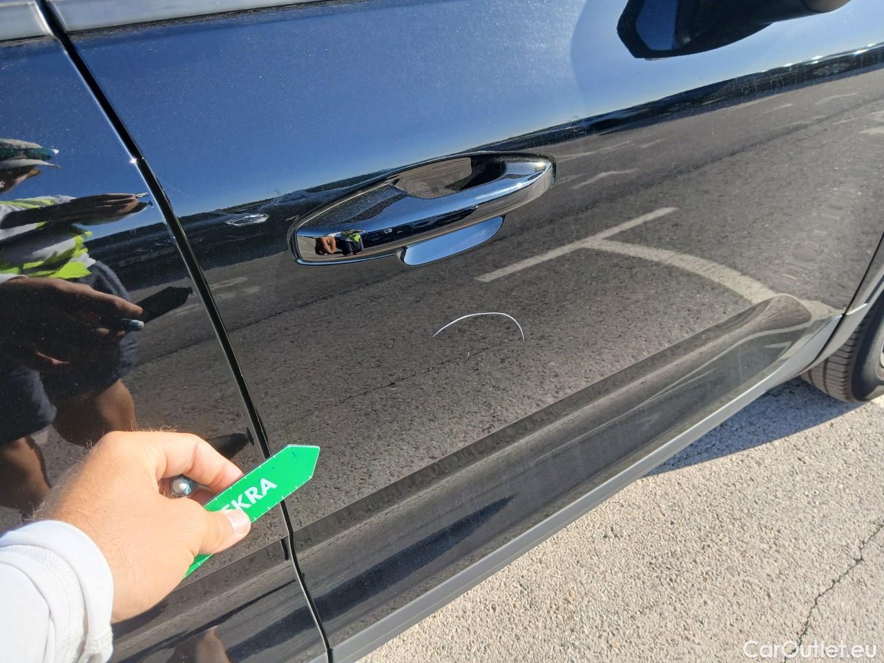  Volvo  XC 40 VOLVO XC40 / 2017 / 5P / todoterreno 1.5 T2 Momentum Core #17