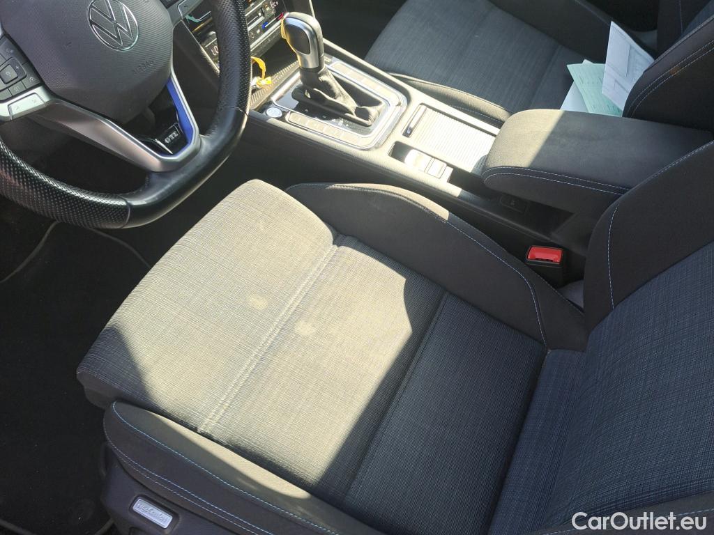  Volkswagen  Passat  Variant GTE 1.4 TSI 220CV AT6 E6d #18