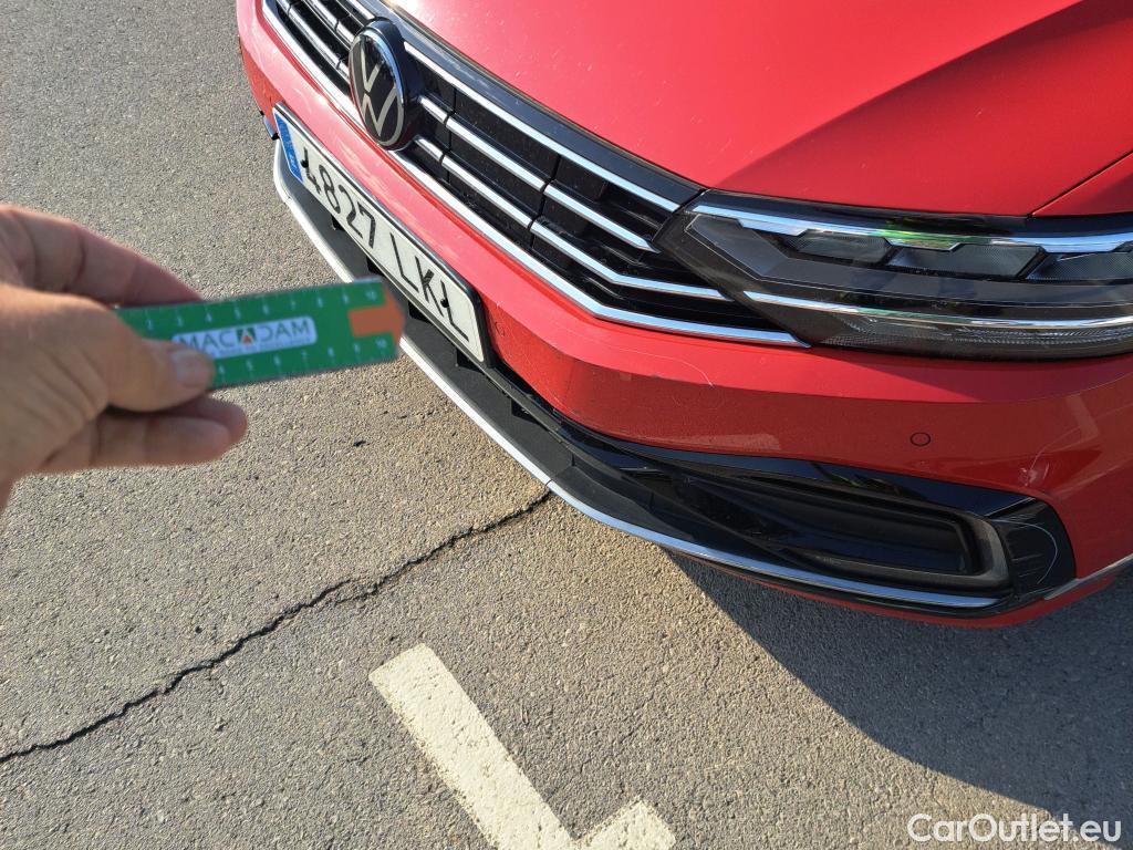  Volkswagen  Passat  Variant GTE 1.4 TSI 220CV AT6 E6d #36