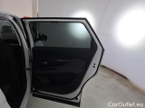 Peugeot  5008 PEUGEOT  / 2017 / 5P / SUV BLUEHDI 130 BUSINESS EAT8 S/S AUT. #70