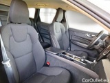  Volvo  XC60 VOLVO  / 2021 / 5P / SUV B4 D AUTOMATICO MOMENTUM PRO #13