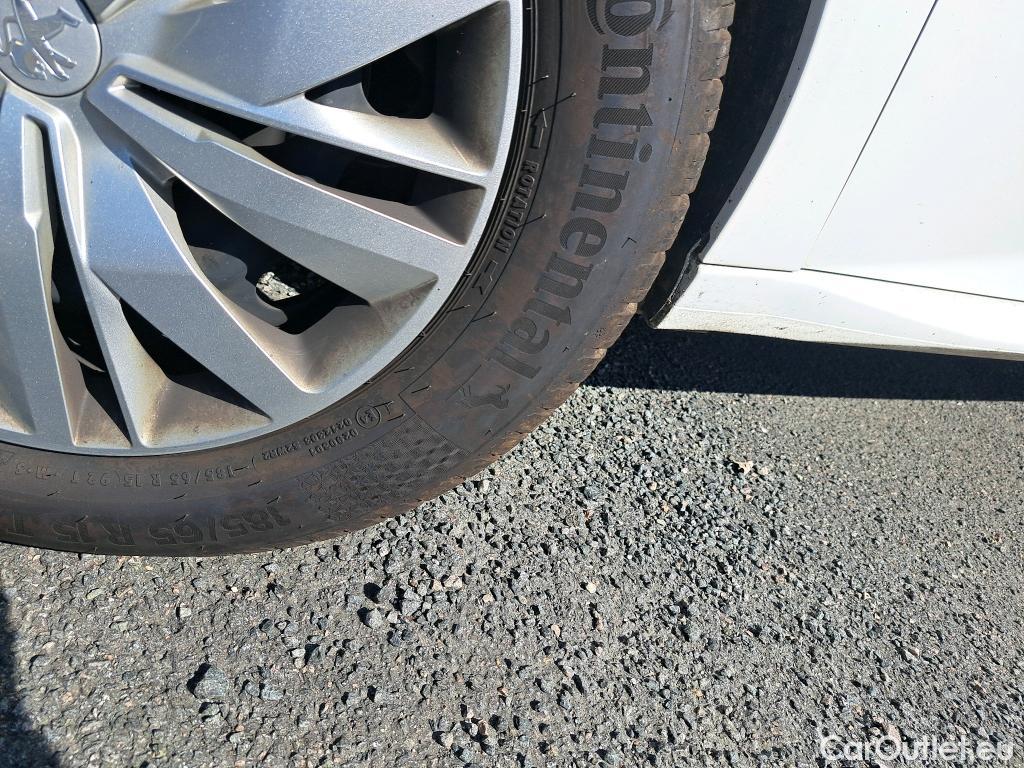  Peugeot  208  Premium 1.5 HDi 100CV BVM6 E6d #23