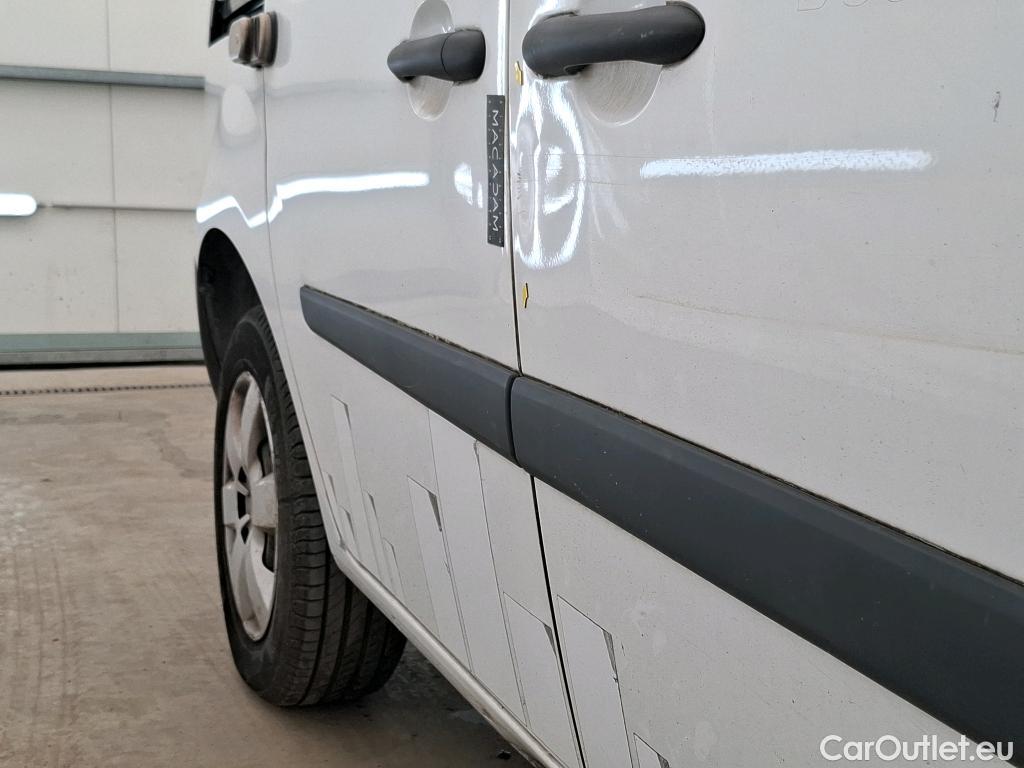  Renault  Kangoo  Express Grand Confort (L1) 1.5 dCi 75CV BVM5 E6 #32