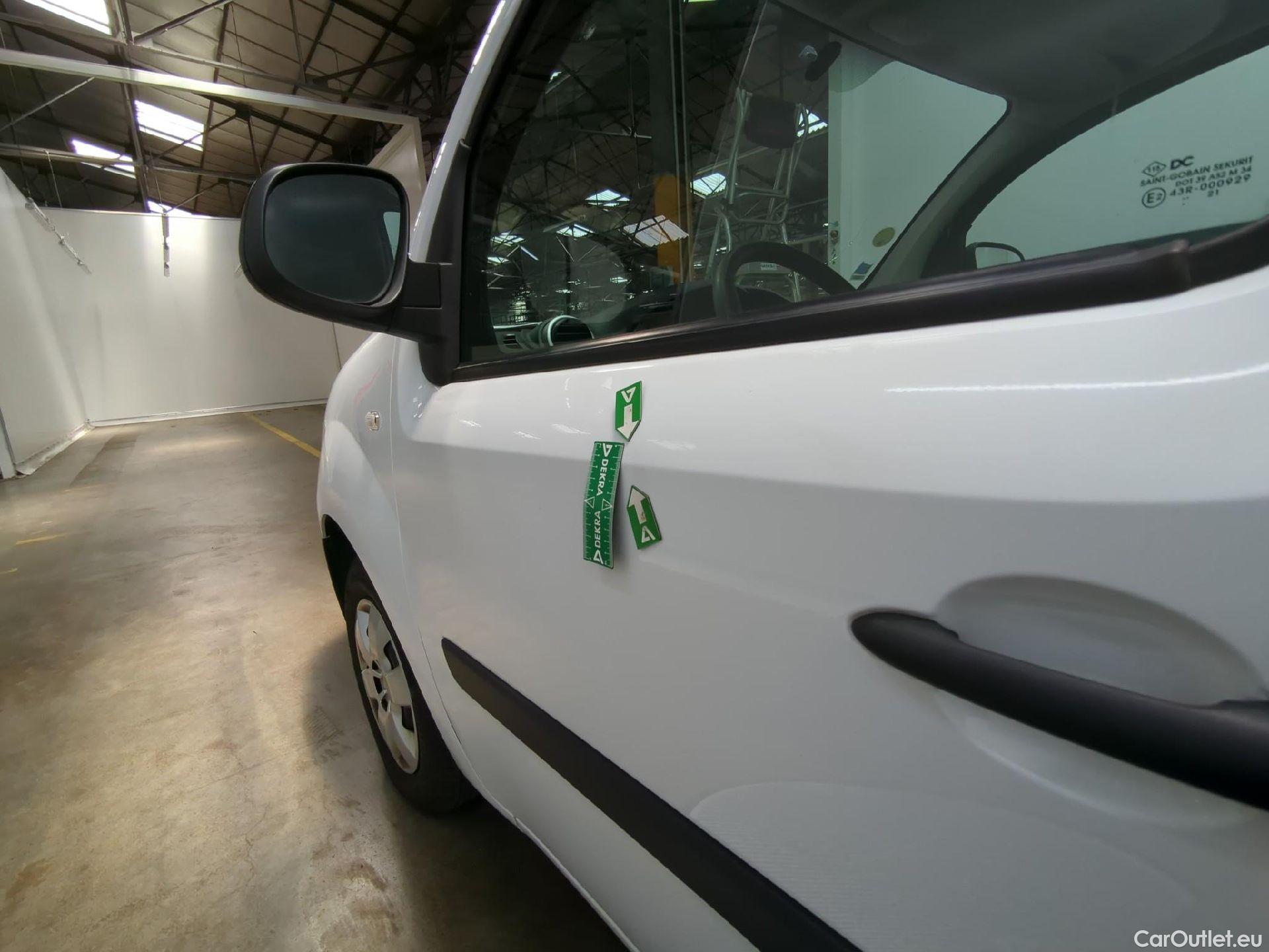  Renault  Kangoo  II Express Extra (Série Spéciale) 1.5 dCi 95CV BVM6 E6dT #18