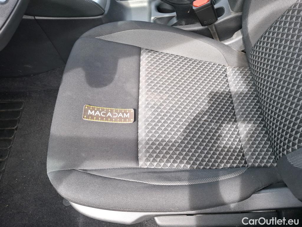  Nissan  Micra NISSAN  / 2016 / 5P / Berline IG-T 92 Business Edition #19