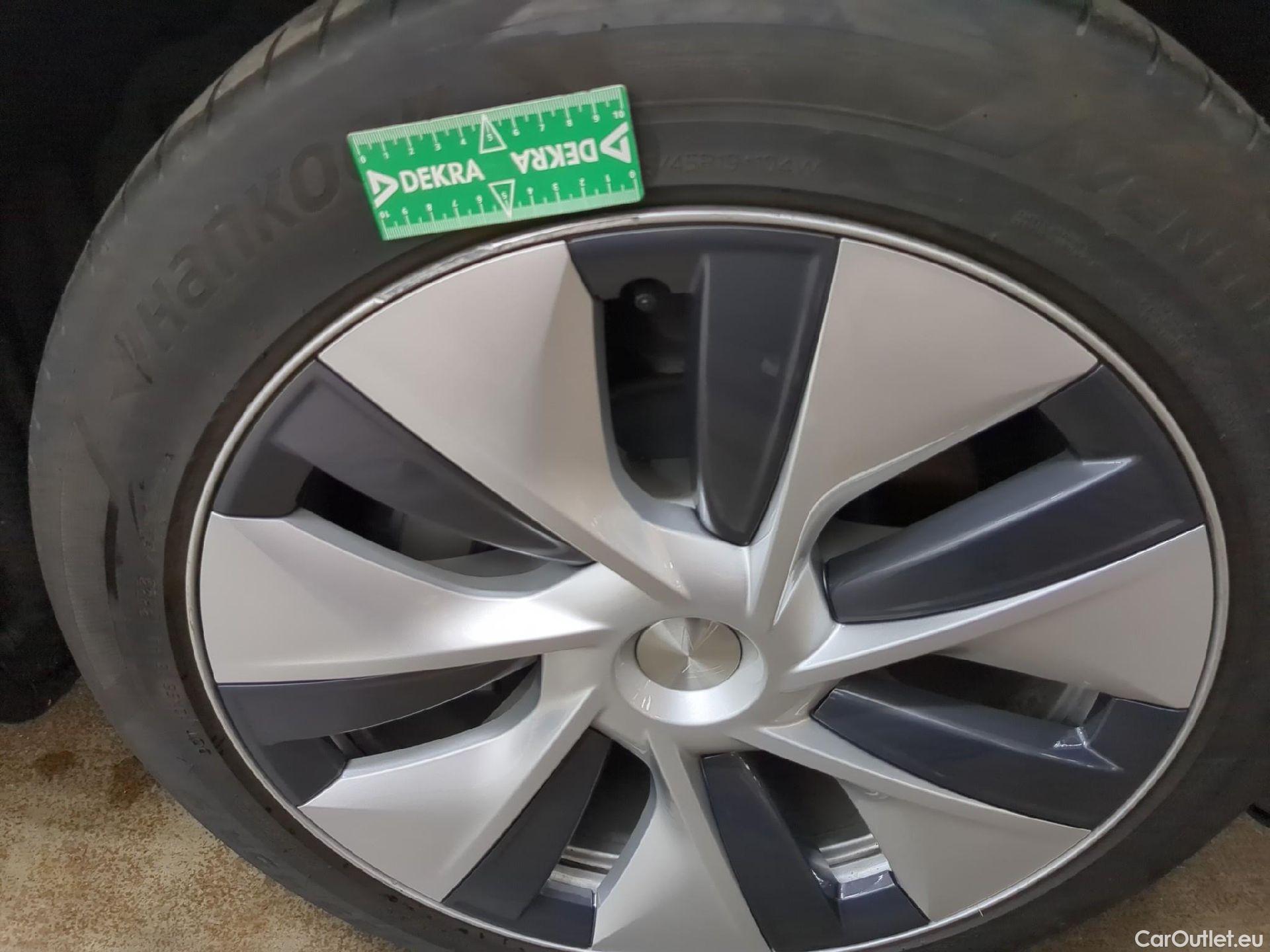  Tesla  Model Y TESLA  / 2020 / 5P / SUV Grand Autonomie Dual Motor AWD #3