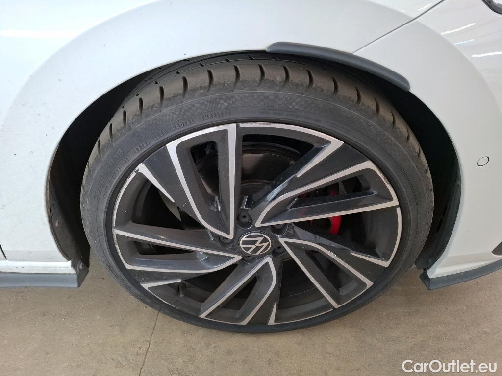  Volkswagen  Golf  VIII Berline GTD 2.0 TDI 200CV BVA7 E6d #18