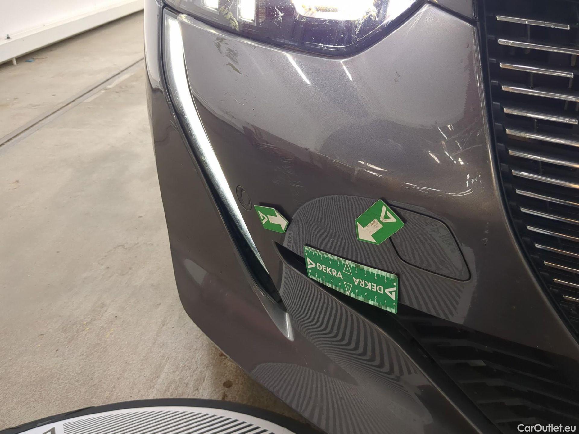  Peugeot  208  GT 1.2 PureTech 130CV BVA8 E6d #28