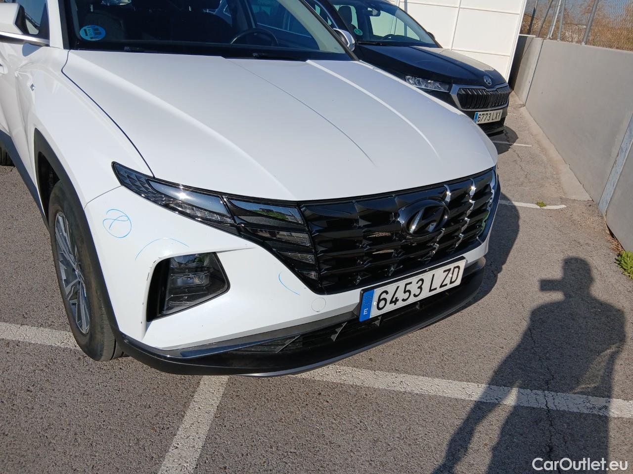  Land Rover  Discovery HYUNDAI Tucson / 2020 / 5P / todoterreno 1.6 CRDI 100kW (136CV) 48V Maxx #13