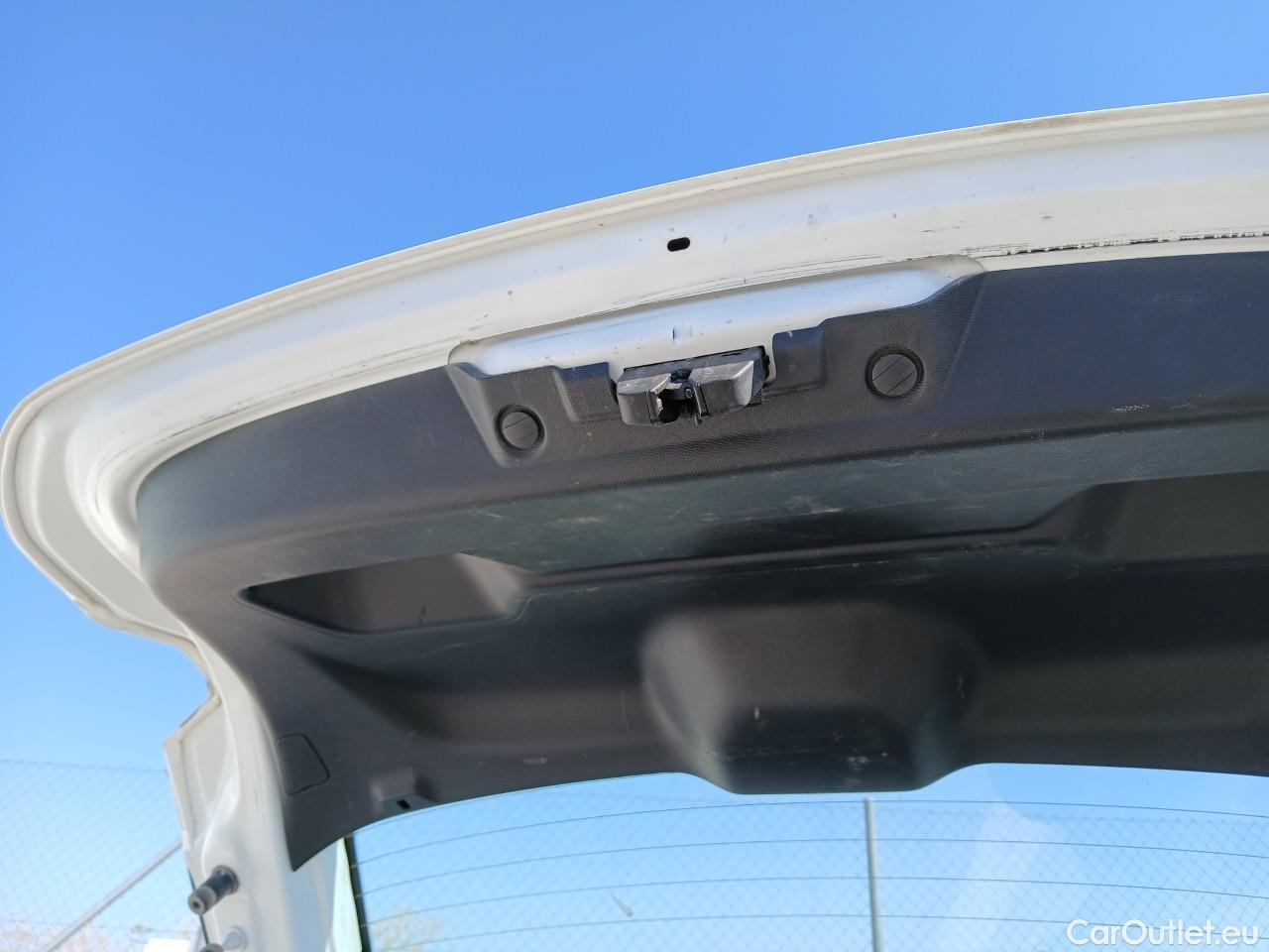  Opel  Corsa  F Elegance 1.2 T XHL 100CV MT6 E6d #13