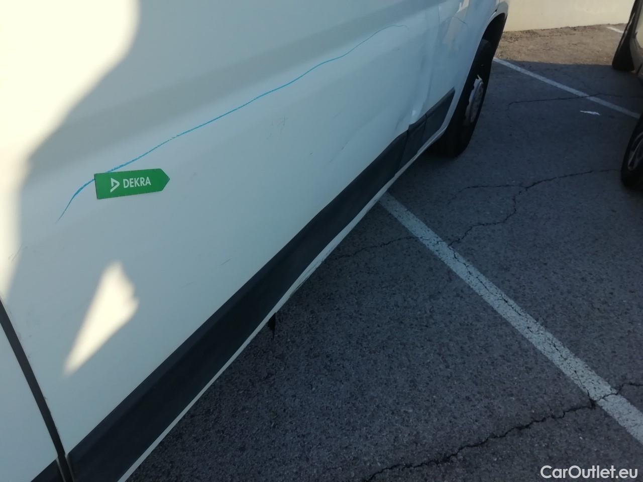  Opel  Movano OPEL  / 2021 / 4P / furgón Furgón Base L2H2 3.5T 2.2 BlueHDi 88kW #43