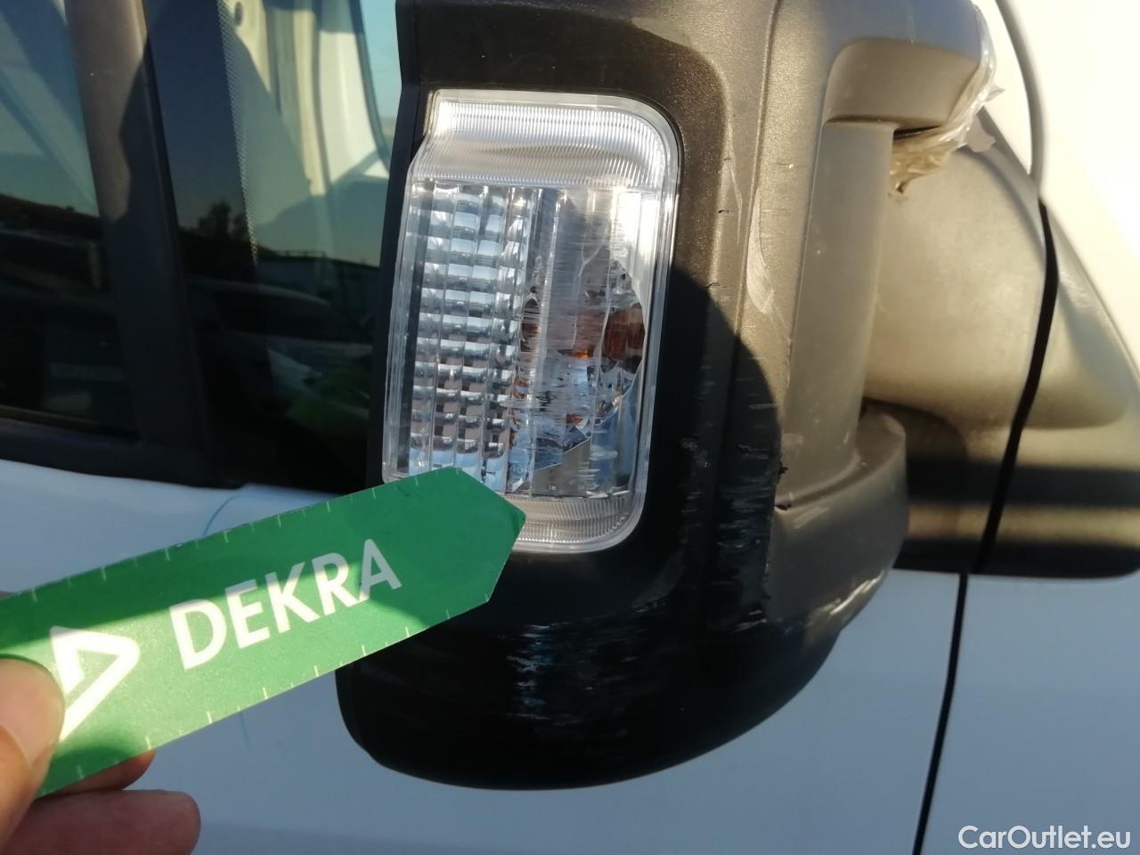  Opel  Movano OPEL  / 2021 / 4P / furgón Furgón Base L2H2 3.5T 2.2 BlueHDi 88kW #54