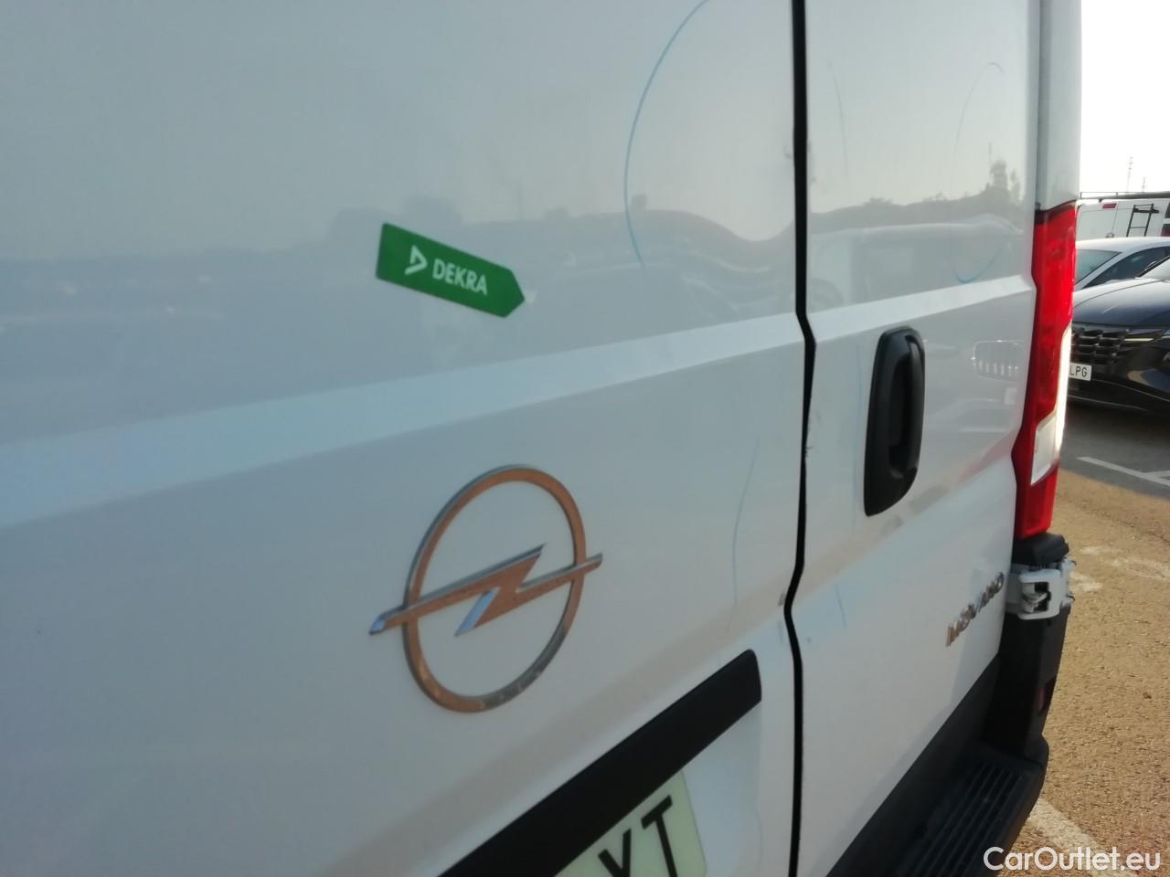  Opel  Movano OPEL  / 2021 / 4P / furgón Furgón Base L2H2 3.5T 2.2 BlueHDi 88kW #27