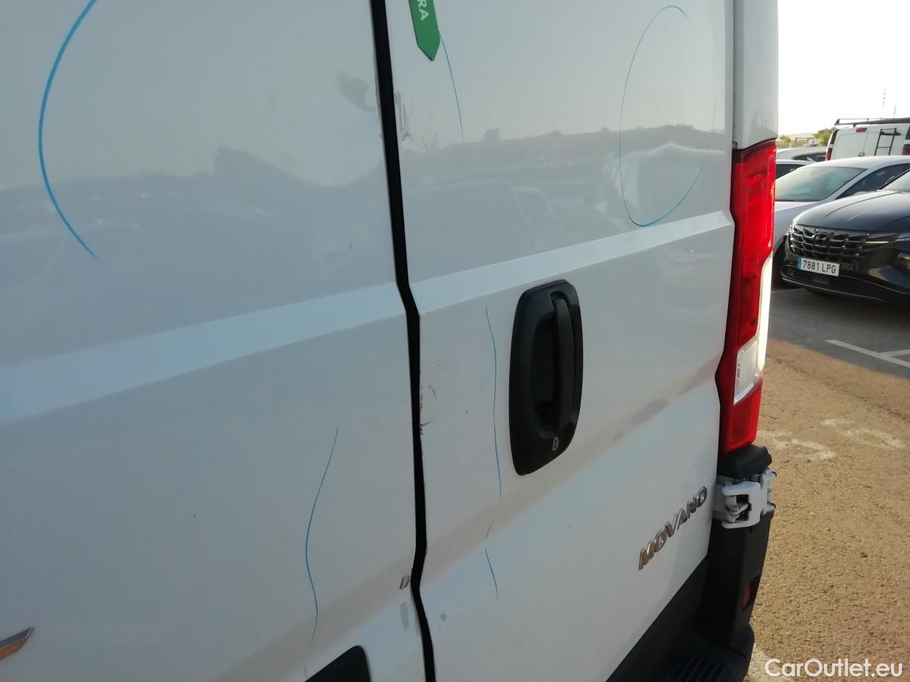  Opel  Movano OPEL  / 2021 / 4P / furgón Furgón Base L2H2 3.5T 2.2 BlueHDi 88kW #29