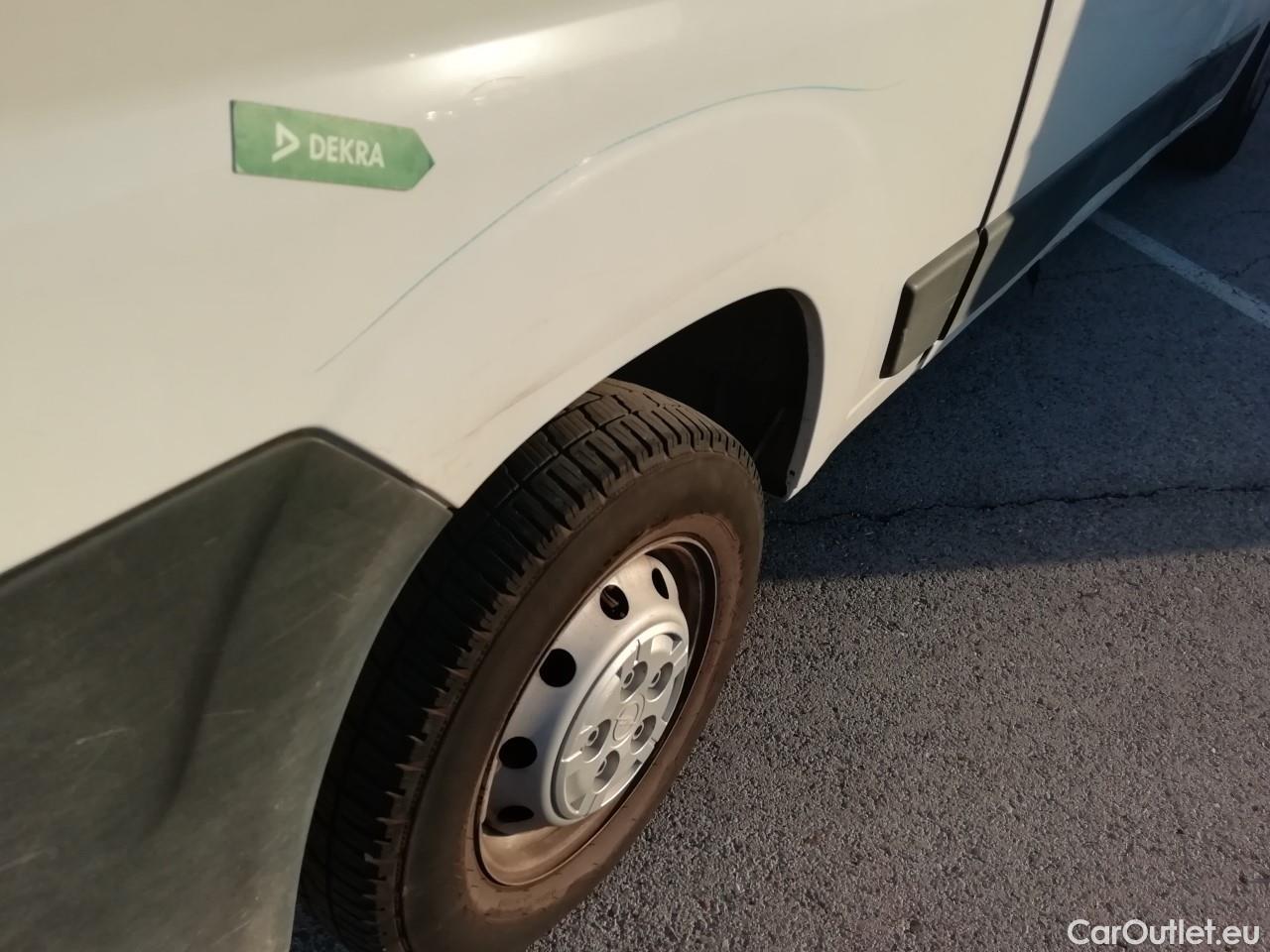  Opel  Movano OPEL  / 2021 / 4P / furgón Furgón Base L2H2 3.5T 2.2 BlueHDi 88kW #41