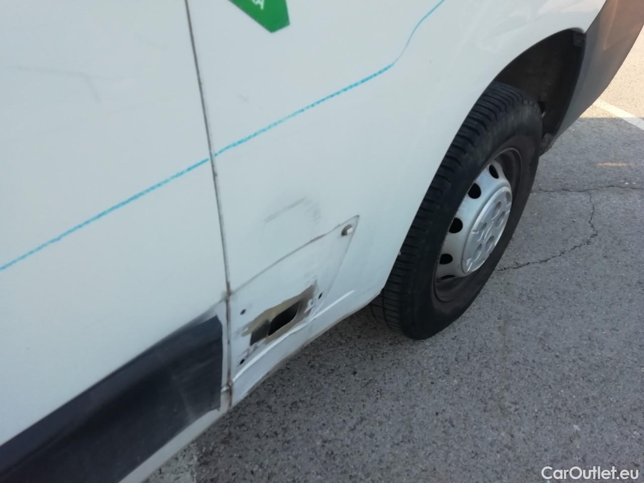  Opel  Movano OPEL  / 2021 / 4P / furgón Furgón Base L2H2 3.5T 2.2 BlueHDi 88kW #21