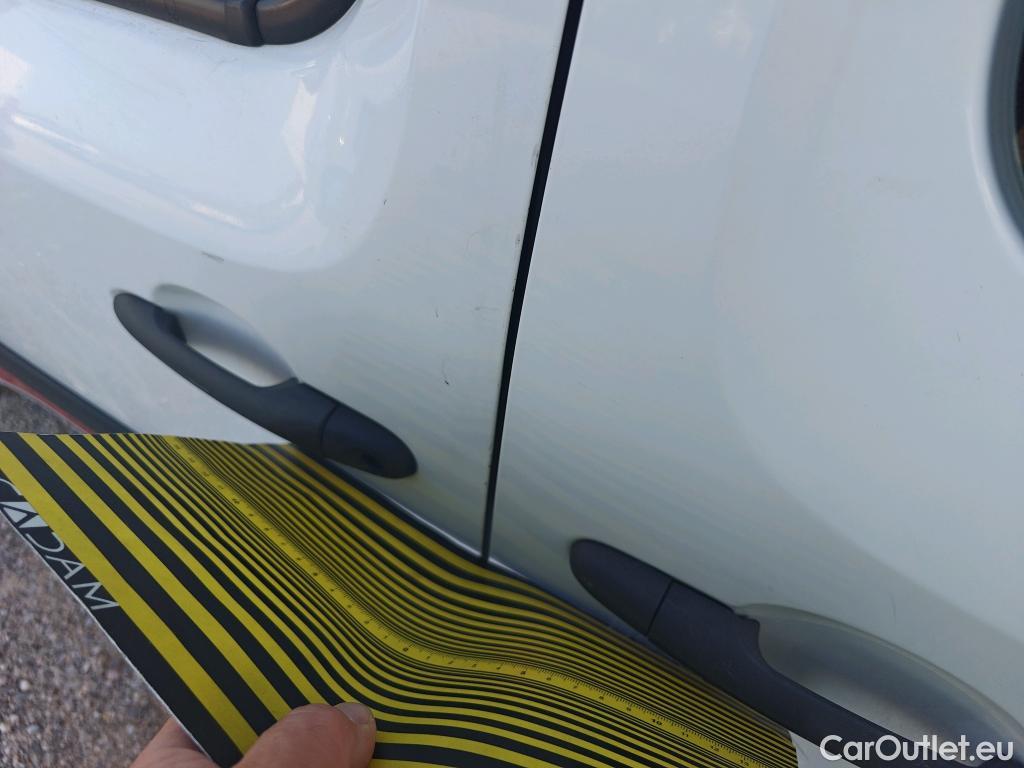  Renault  Kangoo  II Profesional 1.5 dCi 95CV MT6 E6dT #54