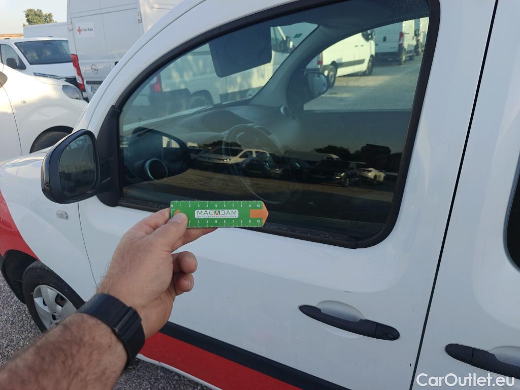  Renault  Kangoo  II Profesional 1.5 dCi 95CV MT6 E6dT #50