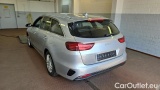  KIA  Cee'd 1.6 CRDi MHEV 100kW DCT Vision SW #3