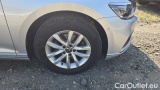  Volkswagen  Passat 2.0 TDI SCR Business Variant #10