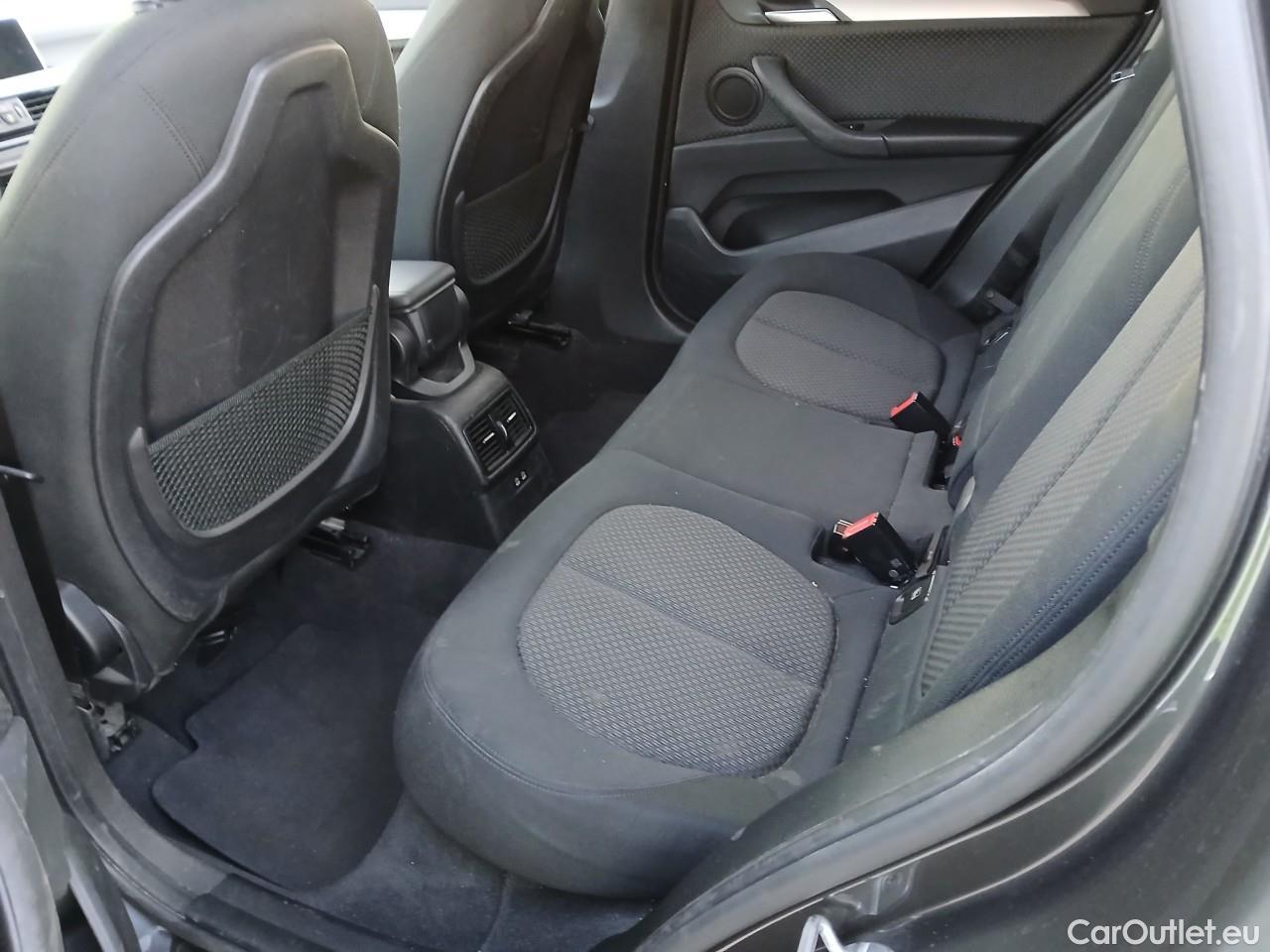  Bmw  X1 BMW  / 2019 / 5P / todoterreno sDrive16d Aut. Business #3