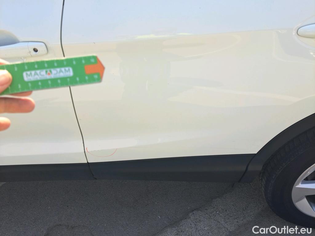  Nissan  Qashqai NISSAN  / 2017 / 5P / todoterreno DIG-T 103 kW (140 CV) E6D ACENTA (AC) #26