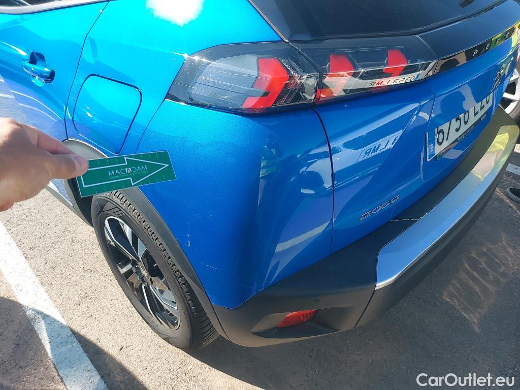  Peugeot  2008  Allure Pack 1.5 HDi 130CV AT8 E6d #23