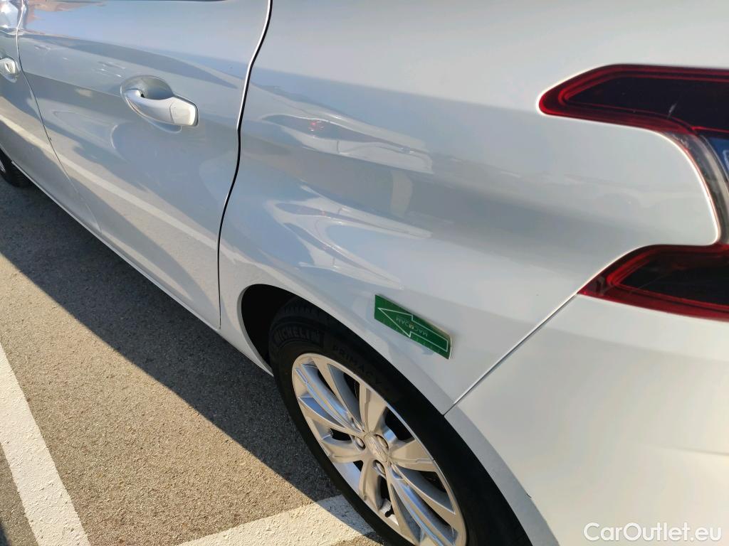  Peugeot  308  Style 1.5 HDi 100CV MT6 E6dT #37