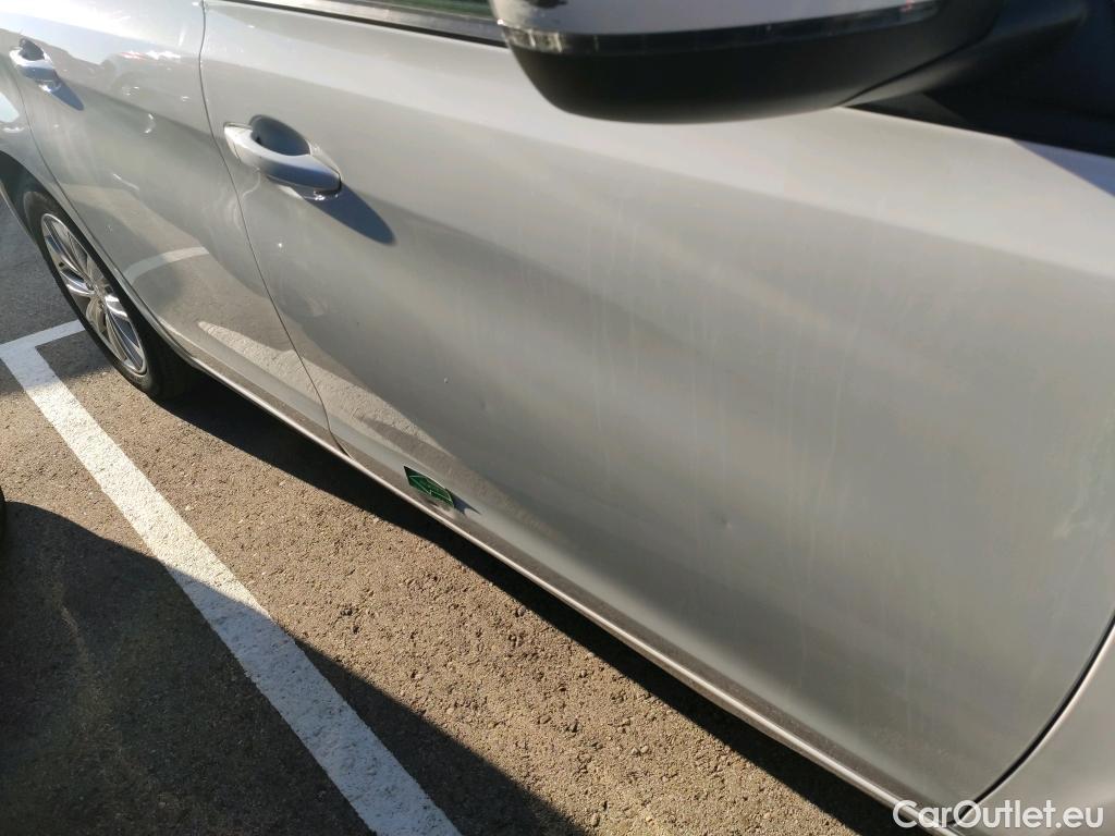 Peugeot  308  Style 1.5 HDi 100CV MT6 E6dT #5