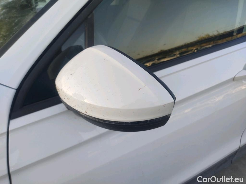  Volkswagen  Tiguan  Life 2.0 TDI 150CV AT7 E6d #23