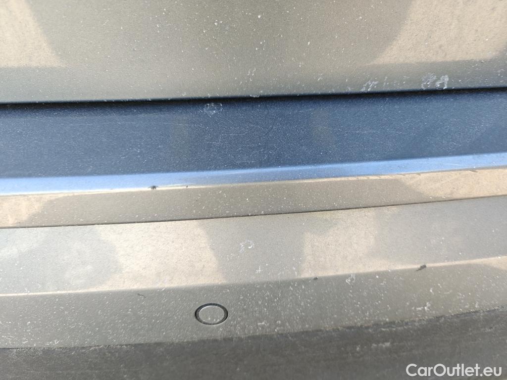  Volvo  XC60 VOLVO  / 2017 / 5P / todoterreno 2.0 B4 D Momentum Pro Auto #36