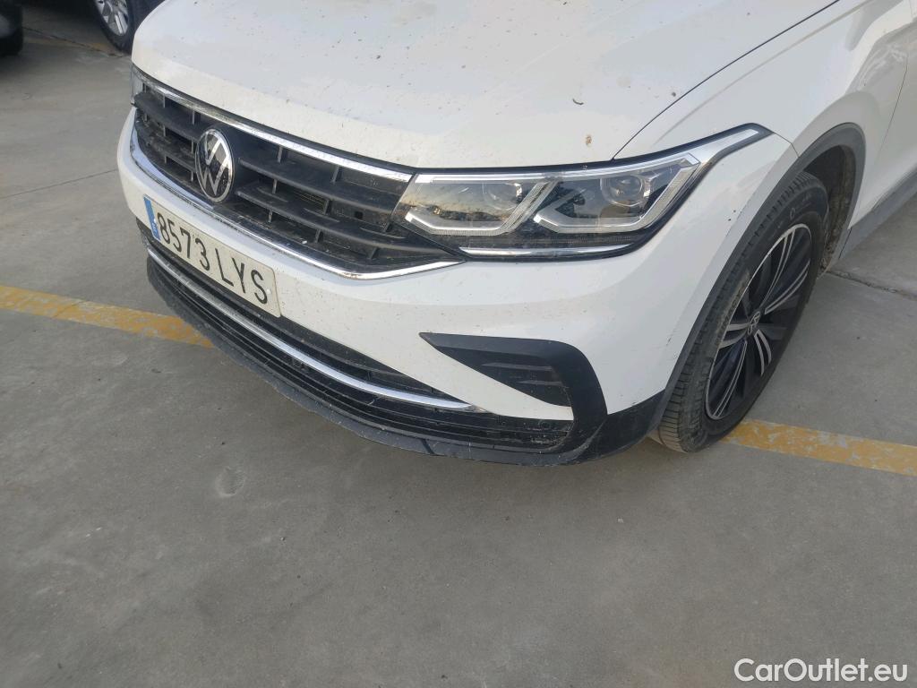  Volkswagen  Tiguan  Life 2.0 TDI 150CV AT7 E6d #13