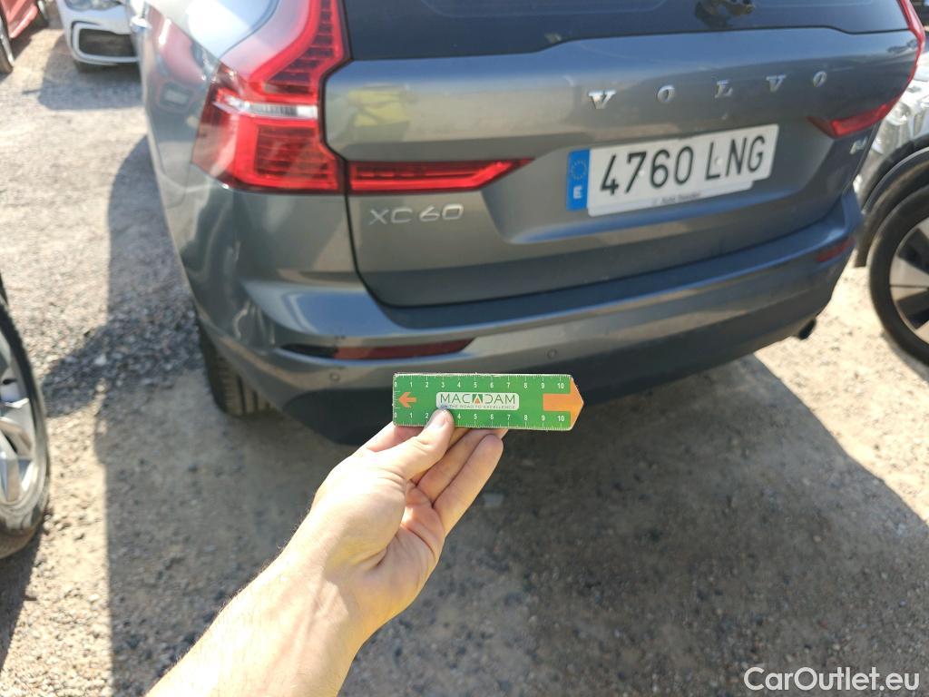  Volvo  XC60 VOLVO  / 2017 / 5P / todoterreno 2.0 B4 D Momentum Pro Auto #34