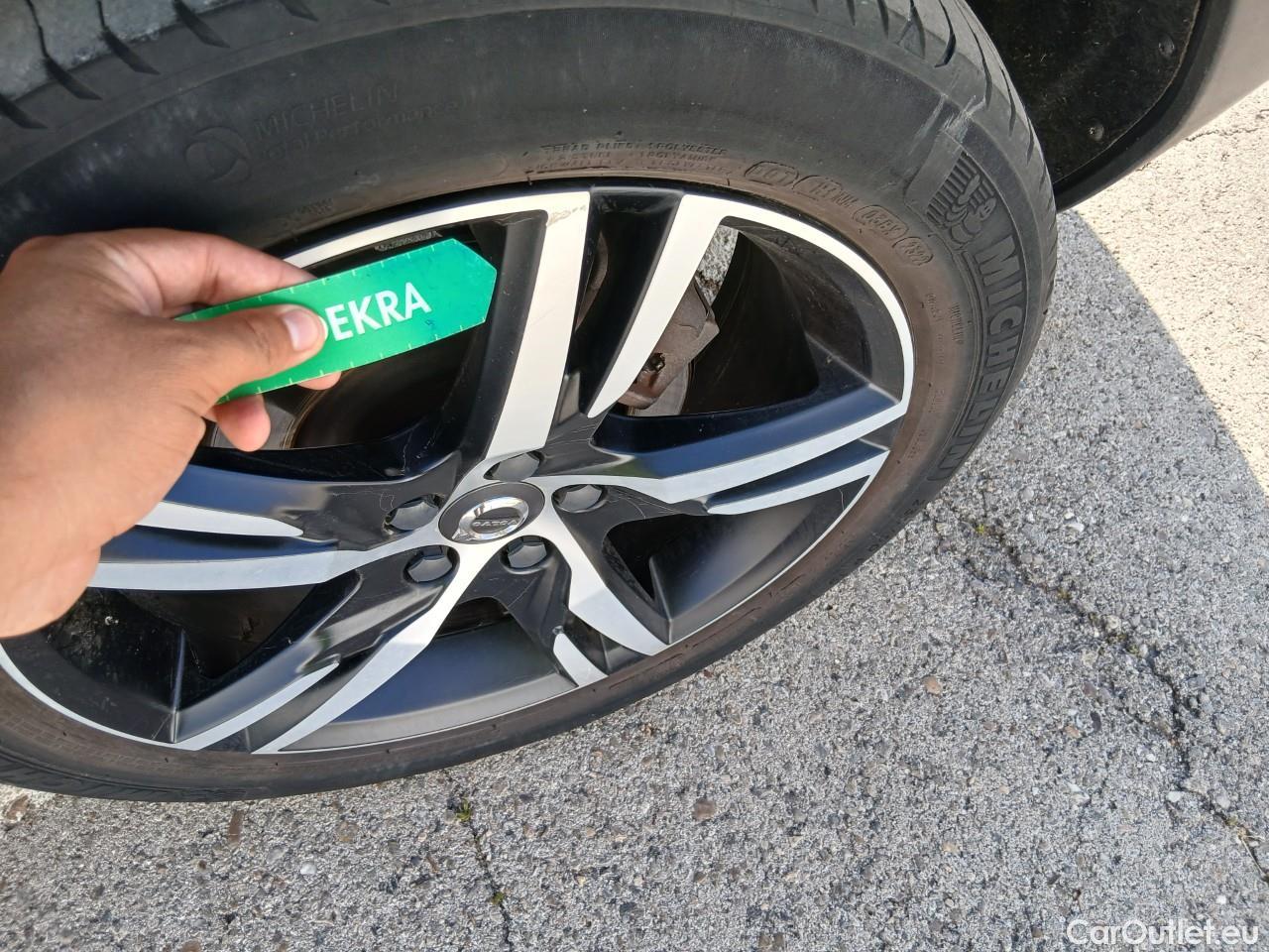  Volvo  XC 40 XC40 R Design Expression Recharge Plug-In Hybrid 2WD 1.5 T5 260CV AT7 E6d #25