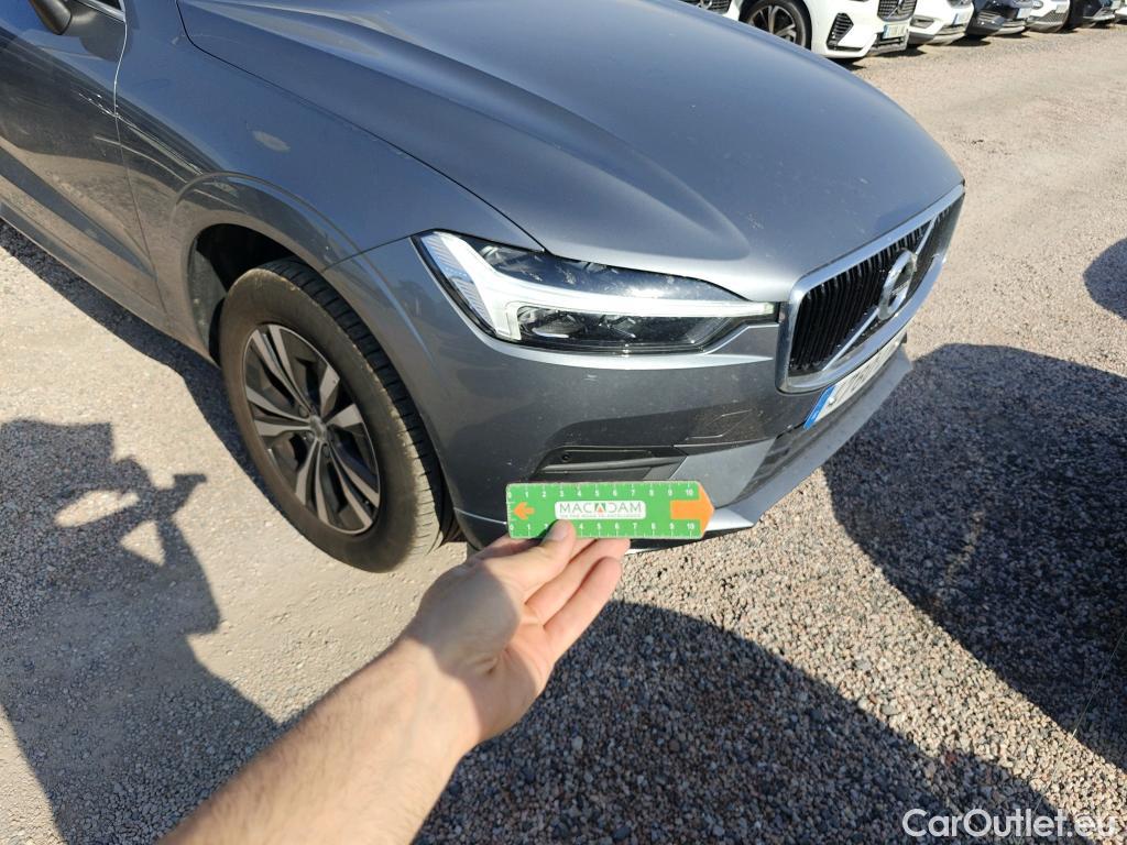  Volvo  XC60 VOLVO  / 2017 / 5P / todoterreno 2.0 B4 D Momentum Pro Auto #38
