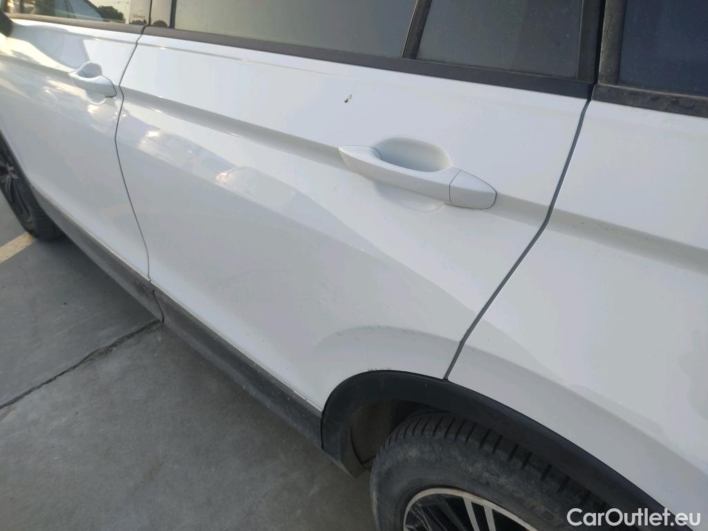  Volkswagen  Tiguan  Life 2.0 TDI 150CV AT7 E6d #19