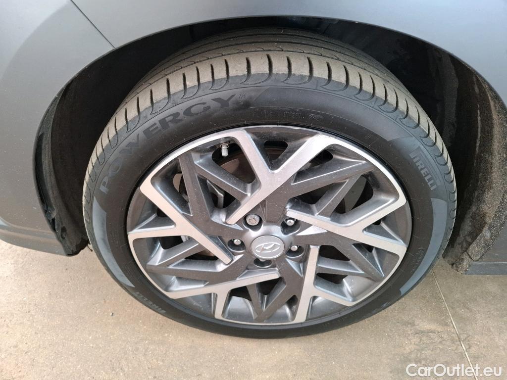  Hyundai  Konna Kona Executive Hybrid 2WD 1.6 GDI 140CV BVA6 E6dT #82