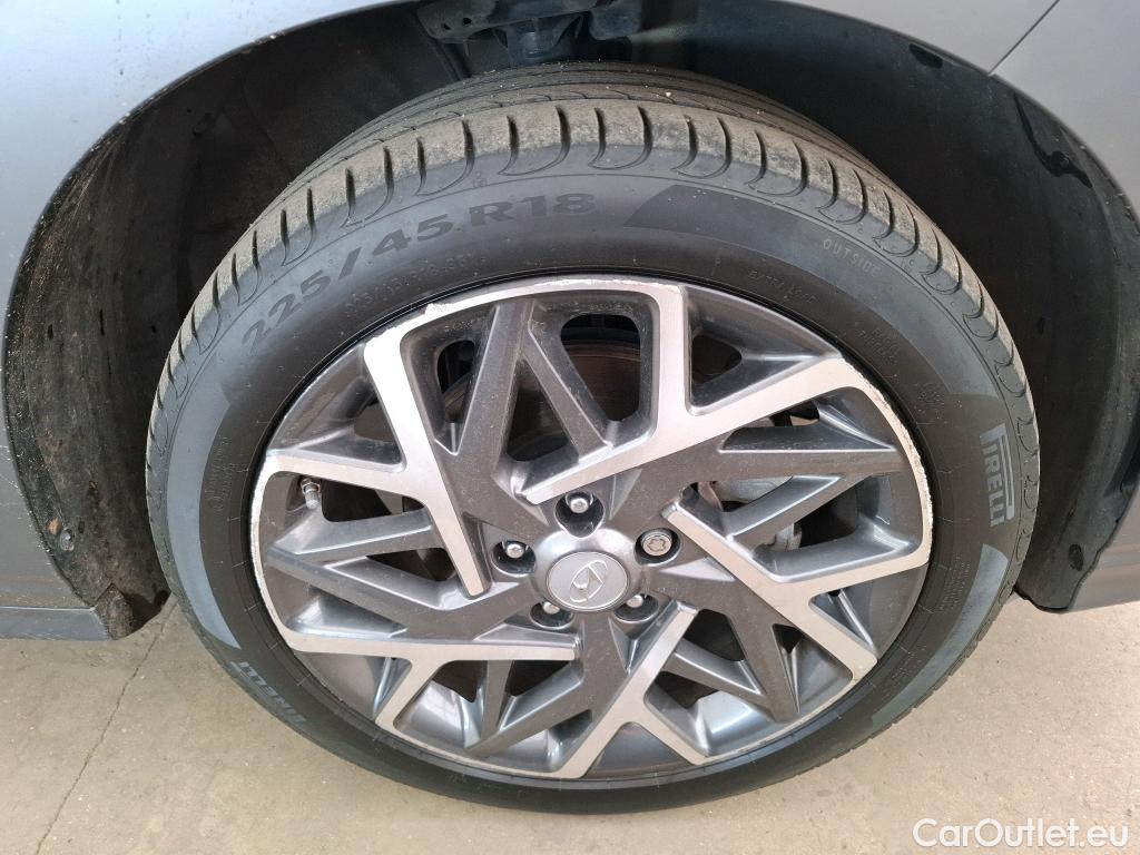  Hyundai  Konna Kona Executive Hybrid 2WD 1.6 GDI 140CV BVA6 E6dT #15