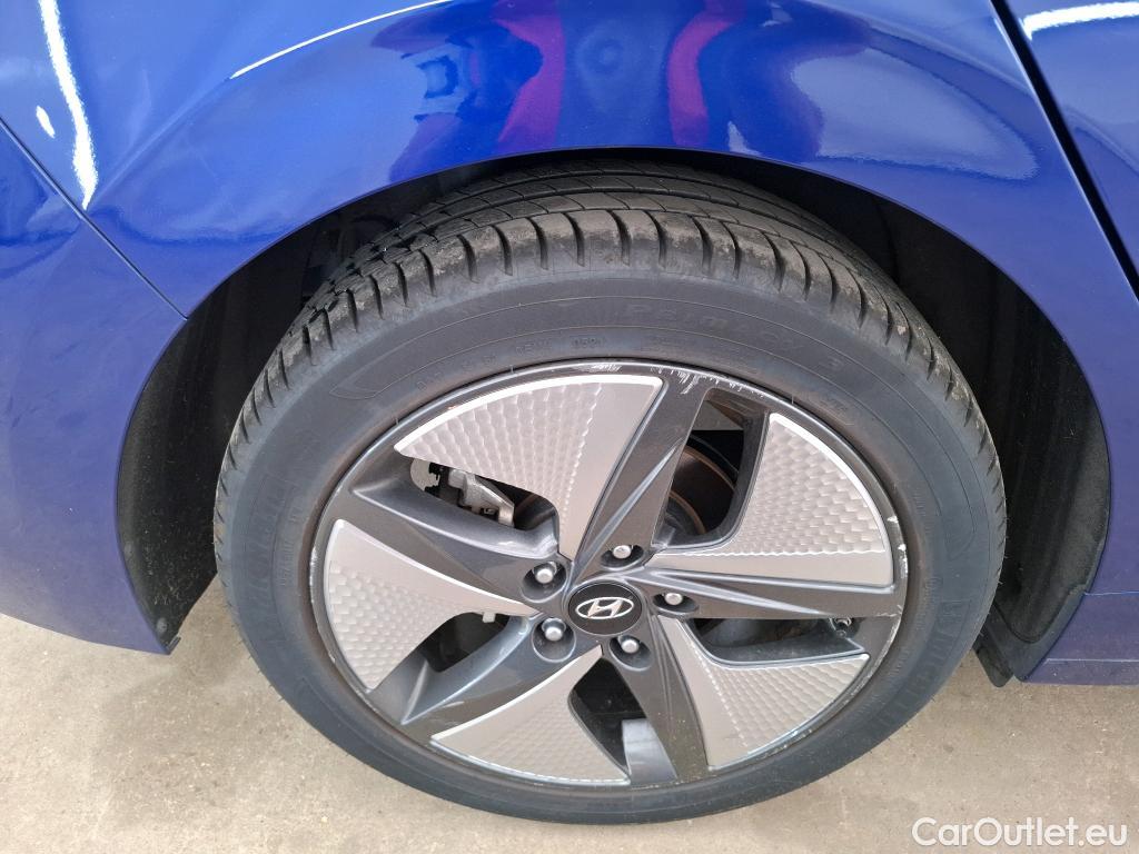  Hyundai   Ioniq HYUNDAI / 2019 / 5P / Berline Hybrid Creative #13