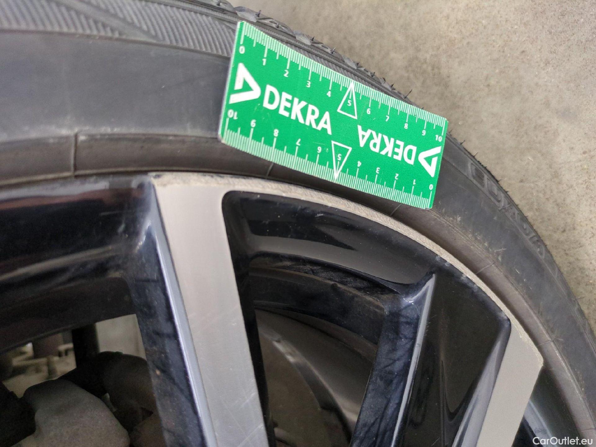  Peugeot  508  Hybrid 225 GT 1.6 225CV BVA8 E6d #17