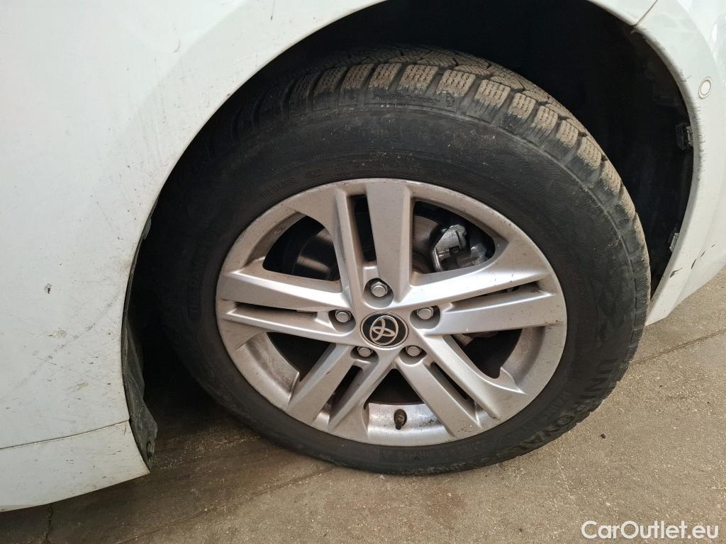  Toyota  Corolla TOYOTA  / 2018 / 5P / Berline Hybride 122h Dynamic Business Beyond Zer #9
