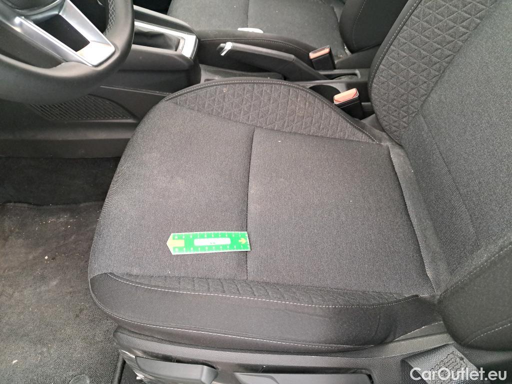  Renault  Clio  V Business 1.6 E-TECH Hybrid 140CV E6d / TRANSFO VP/VF #11