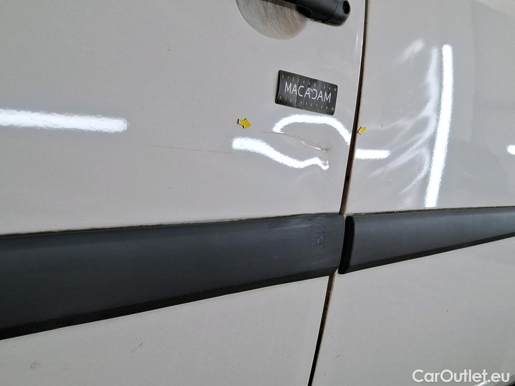  Renault  Kangoo  Express Maxi Extra (Série Spéciale) 1.5 dCi 90CV BVM5 E6 #19