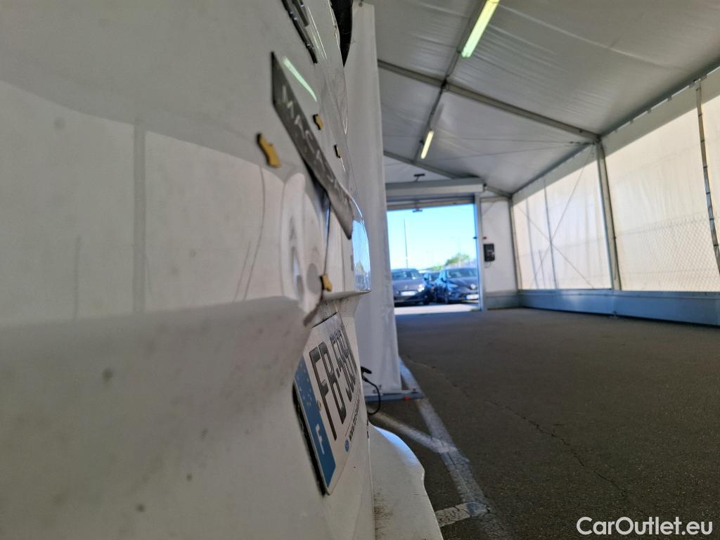  Ford  Tourneo FORD  Courier / 2018 / 5P / monospace 1.0E100 BV5 TREND #9