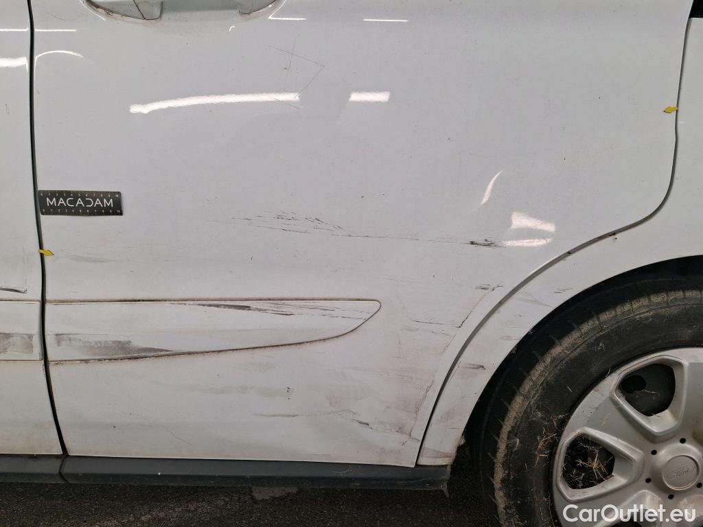  Ford  Tourneo FORD  Courier / 2018 / 5P / monospace 1.0E100 BV5 TREND #3