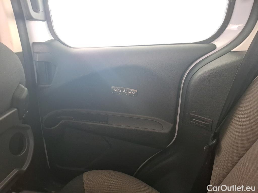  Ford  Tourneo FORD  Courier / 2018 / 5P / monospace 1.0E100 BV5 TREND #34