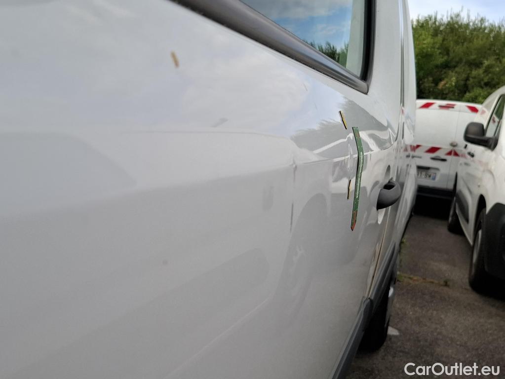  Renault  Kangoo  Express Maxi Extra (Série Spéciale) 1.5 dCi 90CV BVM5 E6 #27